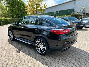 Mercedes-Benz  COUPE V8+NIGHT PAKET+22ZOLL AMG+360°